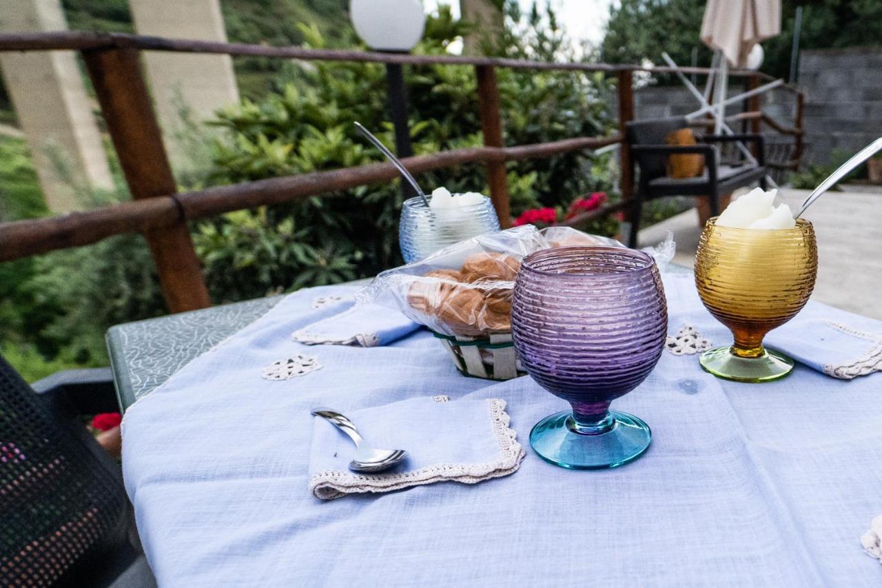 Villetta La Pietra Таорміна Екстер'єр фото